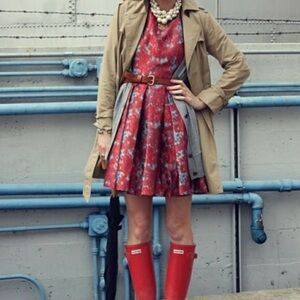 BB Dakota gorgeous floral pleated dress. Size 4